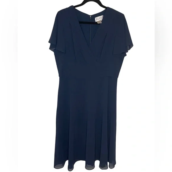 Adrianna Papell | Dresses | Adrianna Papell Blue Formal Dress With Sleeves  Size 6 Midi | Poshmark
